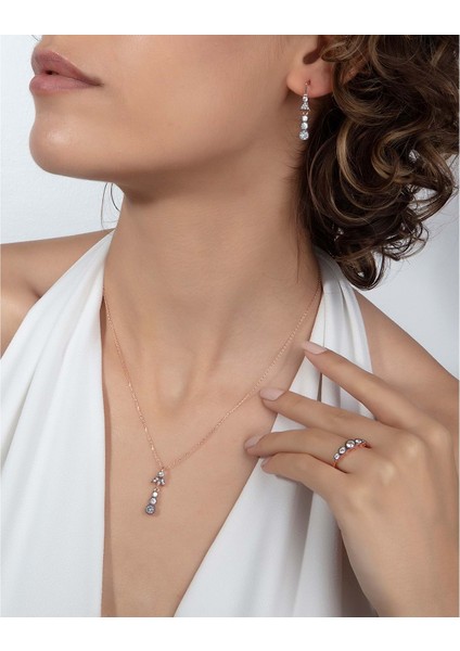 Elmas Modeli Tria Gümüş Takı Seti