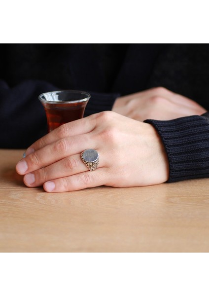 Nokta Desenli 925 Ayar Gümüş Çukur Yüzüğü modelleri