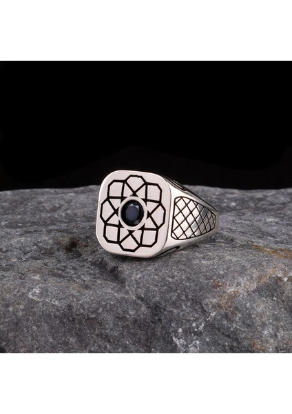 925 Ayar Gümüş Desen Motifli Erkek Yüzük