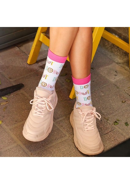 %80 Pamuklu Rengarenk Rahat ve Şık 4 Mevsim Kadın Çoraplar Serisi
