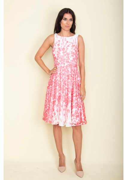 Arka Fermuarlı Astarlı Dantel Elbise modelleri