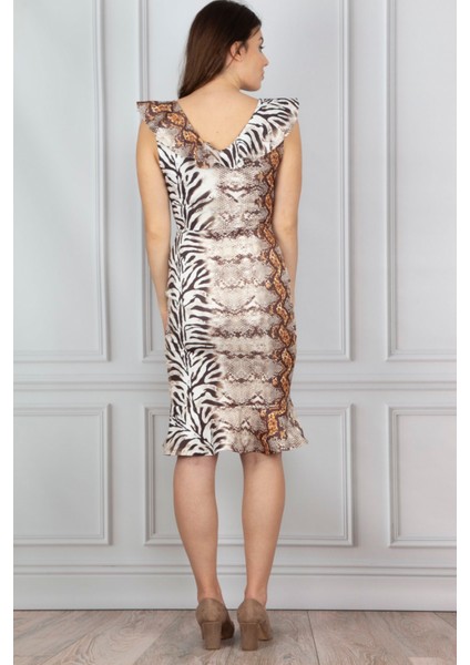 Kadın Vizon Yaka ve Etek Ucu Volan Detayli Elbise 26N14301 modelleri