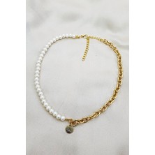 Petek Aksesuar A Incili Zincir Harf Tarz Kolye