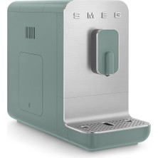 Smeg 50's Style BCC01 Espresso Otomatik Kahve Makinesi