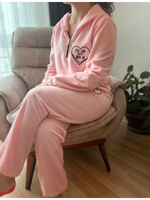 Kadın Pembe Kapüşonlu Polar Pijama Takımı