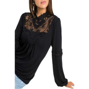 Stil Kadın Siyah Yaka ve Kol Güpür Detay Uzunkol  Bluz