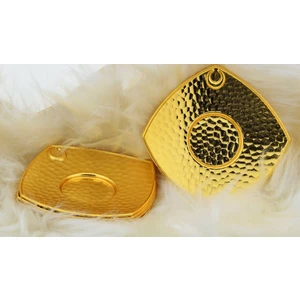 Hit Dükkan Metal 6 Kişilik Altın Renkli Dövme Kare Çay Tabağı