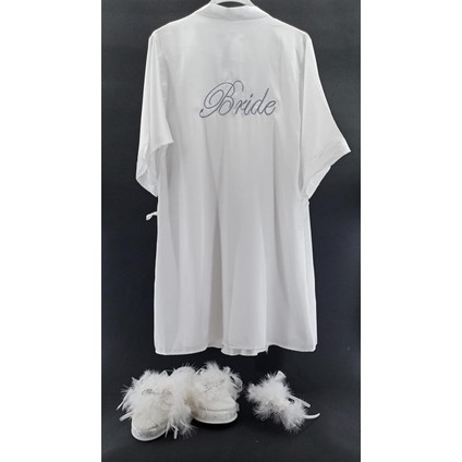 Newin Style Gümüş Işlemeli Tüysüz Model Bride Sabahlık / Gecelik fiyatları