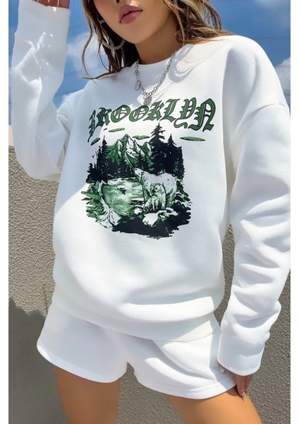 Beyaz Dağ Brooklyn Baskılı Bisiklet Yaka Sweatshirt