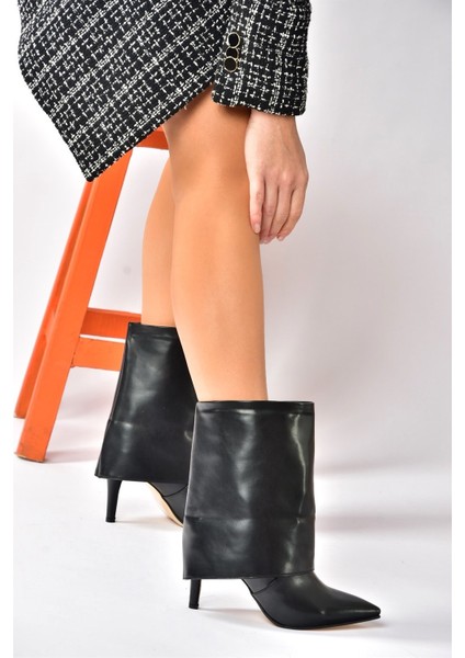 Siyah Ince Topuklu Günlük Kadın Bot N572560909