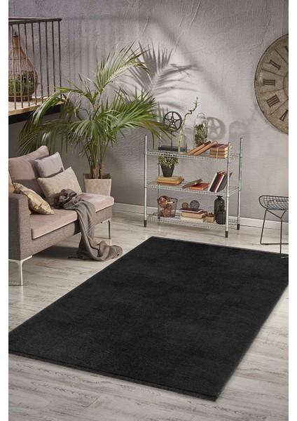 Comfort Puffy Düz Saçaklı Peluş Yıkanabilir Siyah Yolluk Y1002A fiyatları