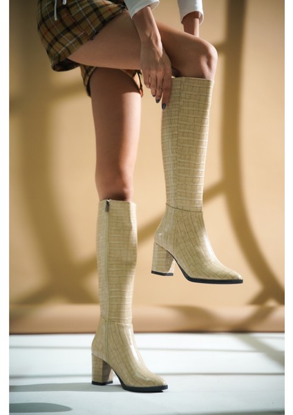 Kleo Bej Krokodil Deri Topuklu Yanı Fermuarlı Günlük Kullanım Çizme fırsatları