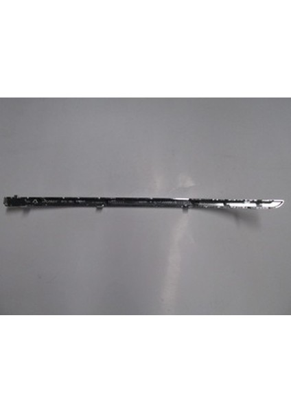 Audı A8- 05/07 Ön Tampon Bandı Üst Nikelajı Sağ (Bfn) 4E0807244AA fırsatları