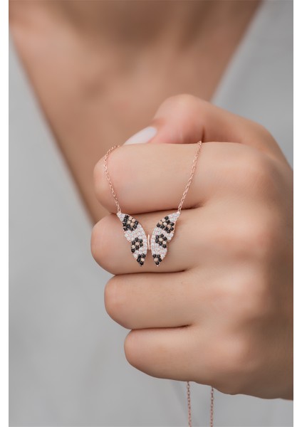 925 Ayar Gümüş Leopar Desenli Kelebek Kolye