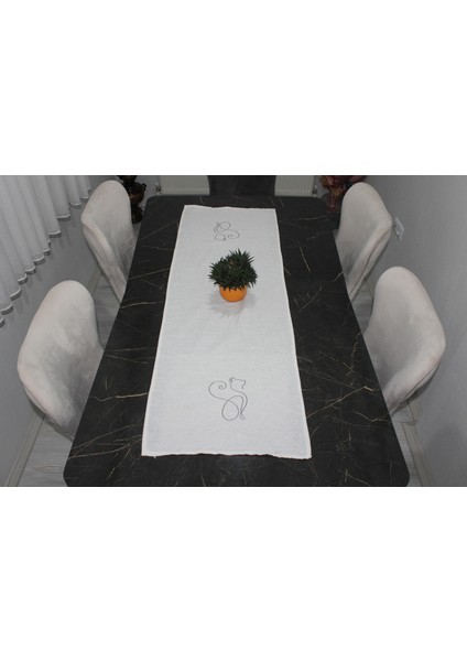 Krem Kitten Kedi Basıkılı Runner