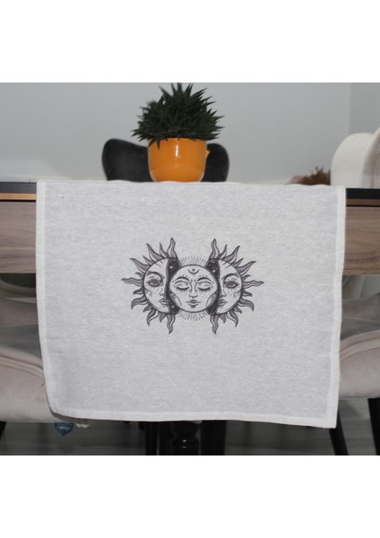 Krem Ay ve Güneş Basıkılı Runner