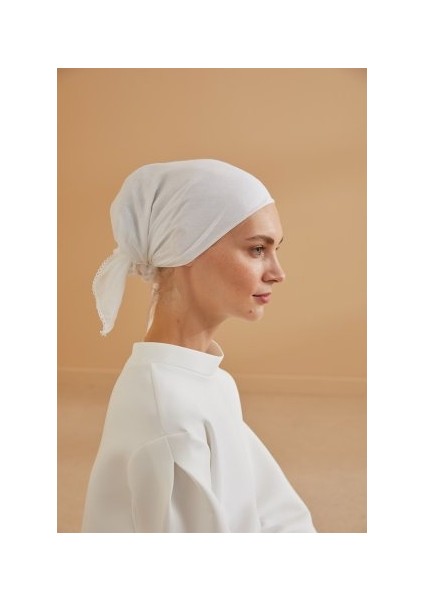 Beyaz Oyalı Iç Başörtüsü(2Adet)