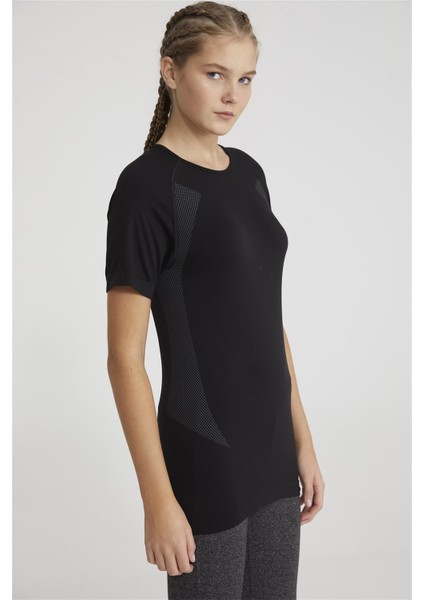 Armour Seamless Sporcu Kısa Kollu T-Shirtt Siyah