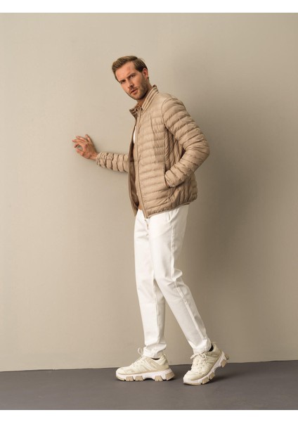 Erkek Bej Regular Fit Şişme Mont modelleri