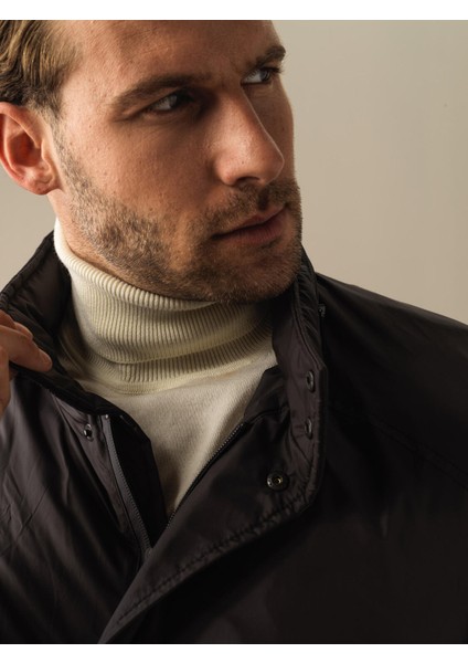 Erkek Siyah Regular Fit Uzun Şişme Kaban fırsatları