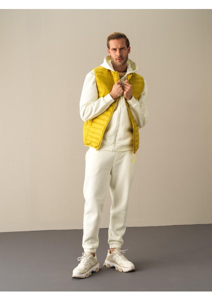 Erkek Sarı Regular Fit Şişme Yelek modelleri