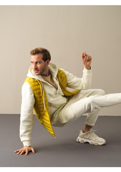 Erkek Sarı Regular Fit Şişme Yelek indirimleri