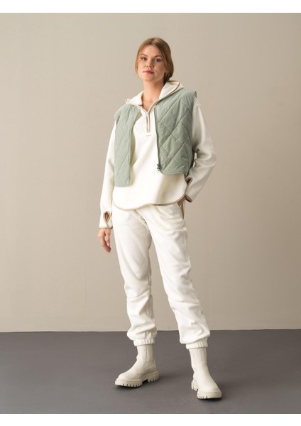 Kadın Haki Regular Fit Kapitone Yelek fiyatları