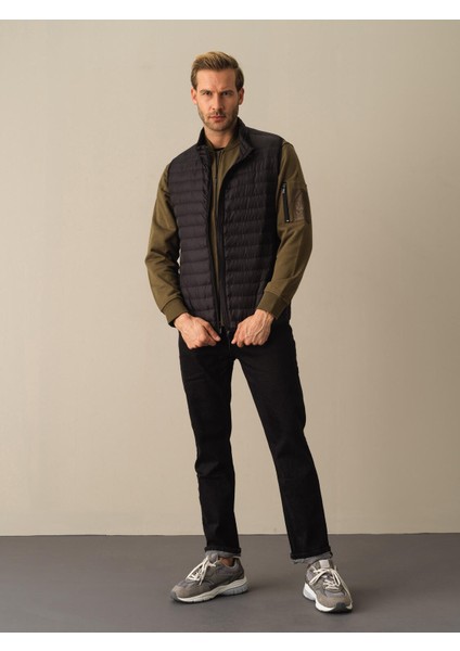 Erkek Siyah Regular Fit Şişme Yelek