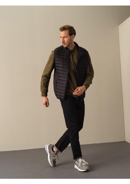 Erkek Siyah Regular Fit Şişme Yelek modelleri