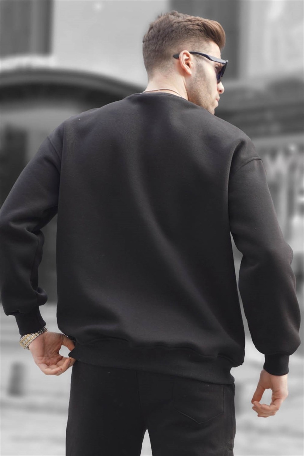 Madmext Siyah Bisiklet Yaka Oversize Şardonlu Basic Erkek Sweatshirt 6048 görsel 8