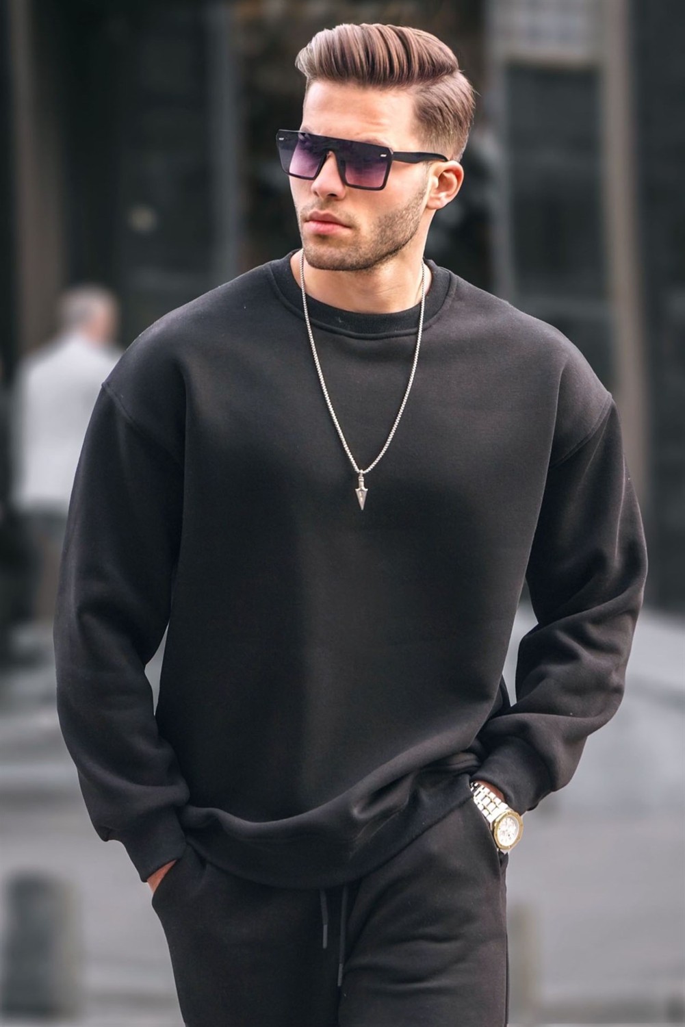 Madmext Siyah Bisiklet Yaka Oversize Şardonlu Basic Erkek Sweatshirt 6048