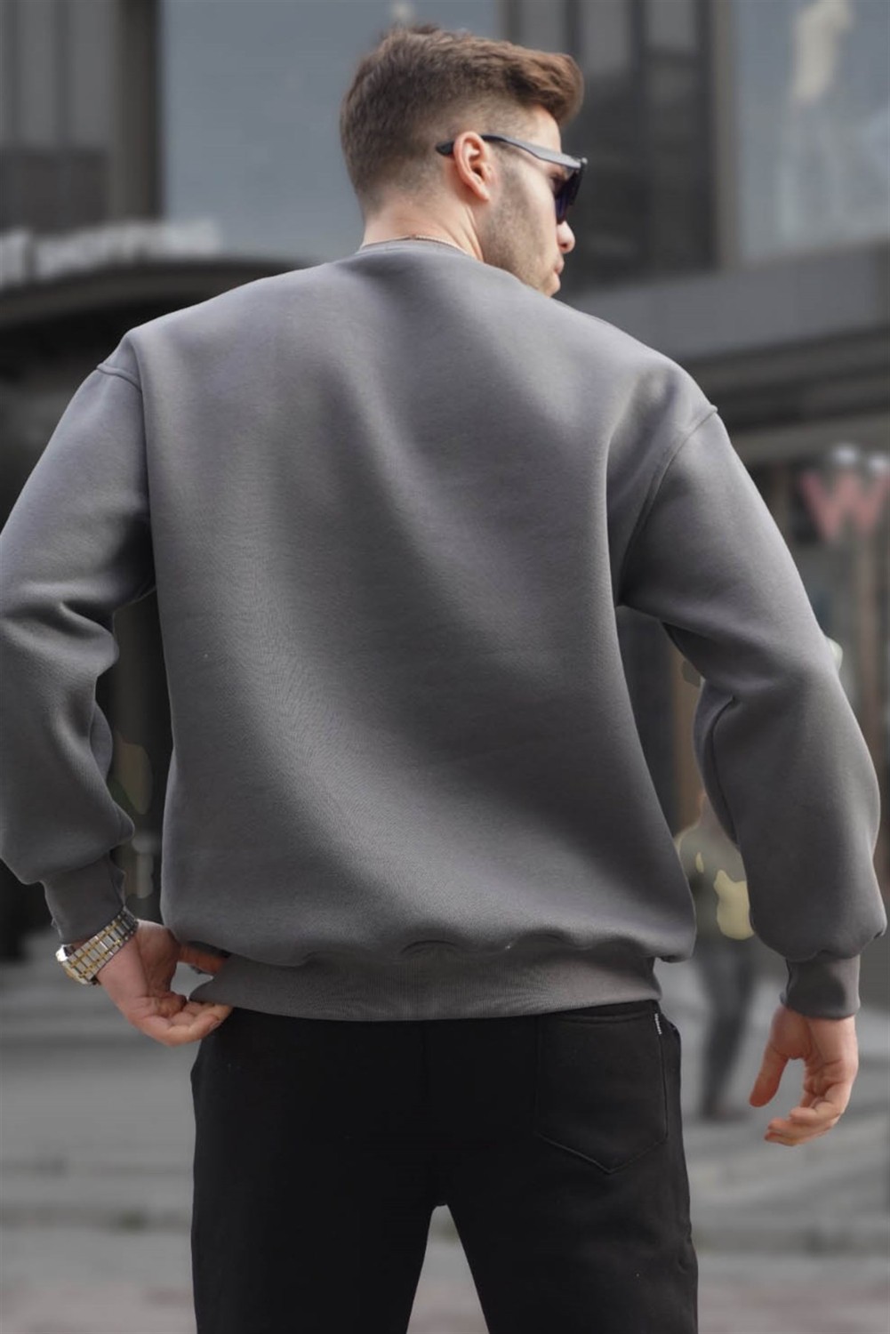 Madmext Siyah Bisiklet Yaka Oversize Şardonlu Basic Erkek Sweatshirt 6048 görsel 6