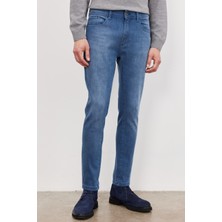 Altınyıldız Classics Erkek Mavi Trend Slim Fit Dar Kesim 5 Cep Esnek Denim Jean Kot Pantolon