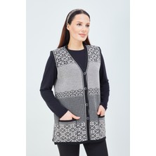Fresh Moda Kadın Siyah Beyaz  Desenli Triko Düğmeli Cepli Kışlık Anne Yeleği