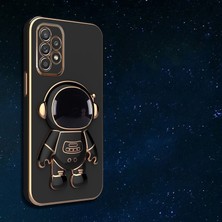 MTK Moveteck Samsung Galaxy A52 Kılıf Kamera Koruma Astronot Standlı Sevimli Parlak Gold Kenarlı