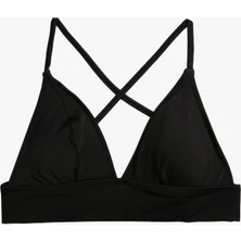Koton Üçgen Bikini Üstü Kaplı Çapraz Askı Detaylı