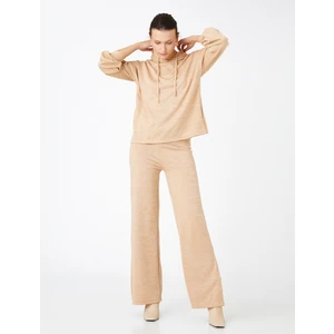 Yırtmaçlı Pantolon Beli Lastikli