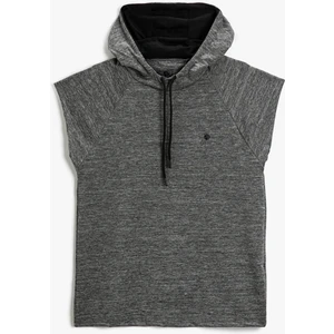 Basic Spor Tişört Kolsuz Kapşonlu