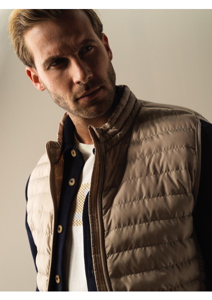 Erkek Bej Regular Fit Şişme Yelek fiyatları