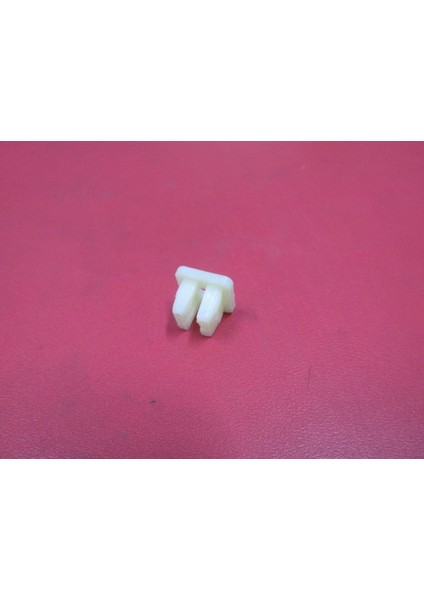 Unıversal- Far Klipsi B Tipi Tüm Araçlar Için modelleri