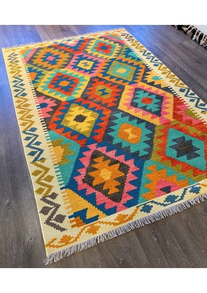 Cotton 562 Etnik Eskitme Desenli Pastel Tonlarda Dokuma Taban Kilim