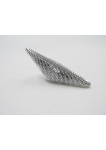 Ford Focus - Sd/hb - 98/05 Çamurluk Sinyali Beyaz Sağ/sol Aynı (Adet) 2M5A13K354DA modelleri