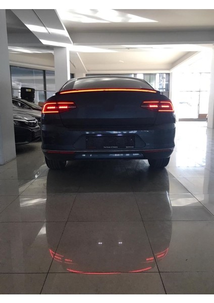 En Passat LED Spoıler (Pıano Black) fiyatları