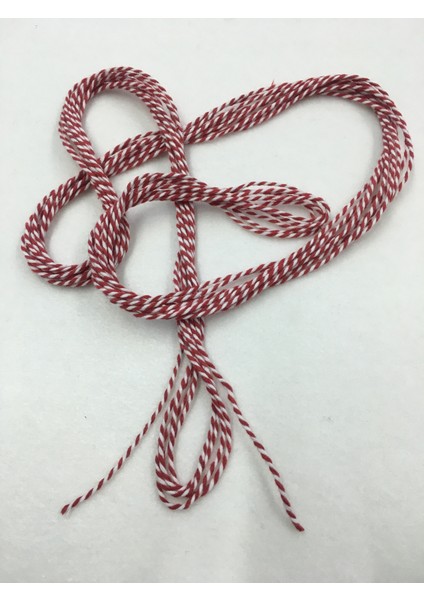Marteniçka Ipi Kımızı Beyaz Yılbaşı Paket Ipi 20 mt