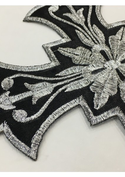 Haç Arma Peç Ütü ile Yapışan Nakış Arma 20*16,5 cm modelleri