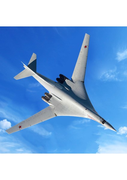 TU-160 1/00 ​​model Rus Uçak Model Kiti (Yurt Dışından)