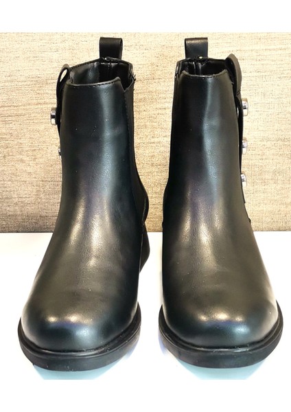 2238 Kısa Topuklu Termo Bot Siyah