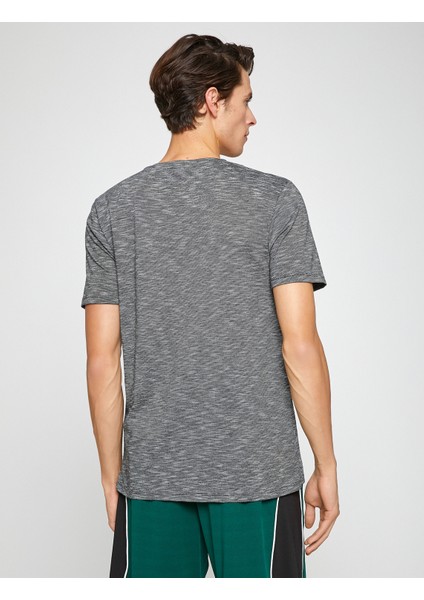 Basic Kırçıllı Tişört Bisiklet Yaka Slim Fit fırsatları