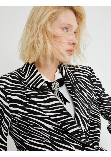 Zebra Desenli Kruvaze Blazer Ceket fırsatları