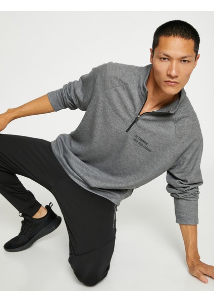 Basic Spor Sweatshirt Dik Yaka Fermuarlı Slogan Baskılı